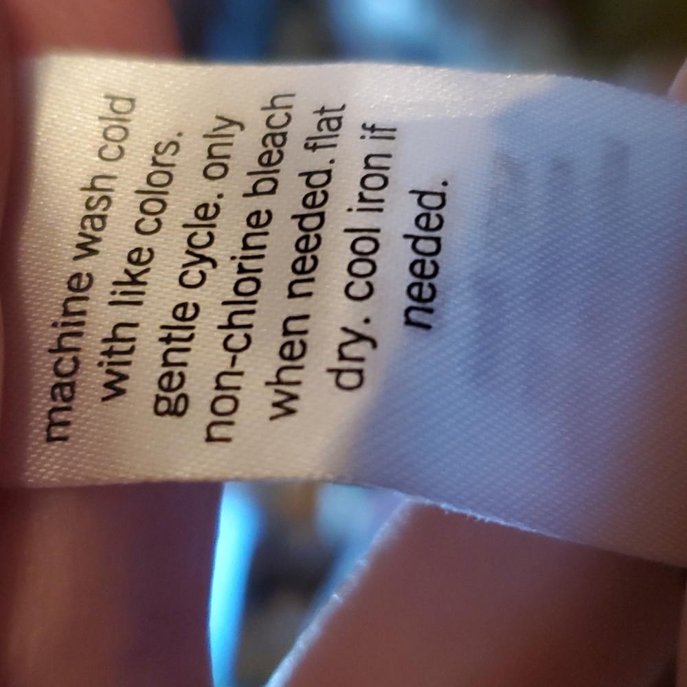 Dress - Picture 6 of 6